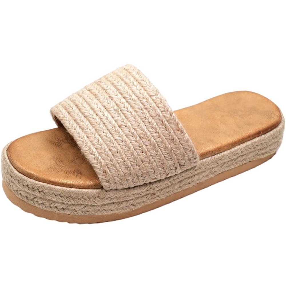 NWB Raffia Platform Sandals